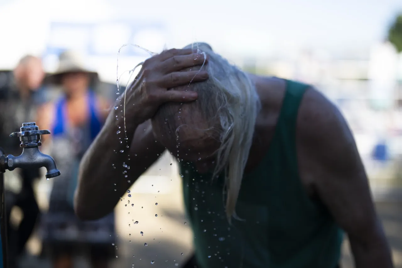 Prolongada ola de calor amenaza a más de 130 millones de estadunidenses