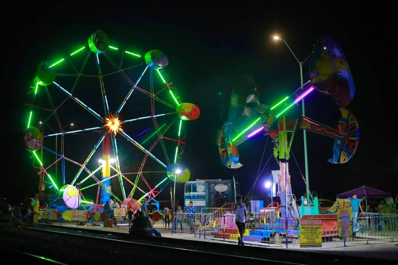 ¡Todos a Samalayuca, hay fiesta en la plaza!