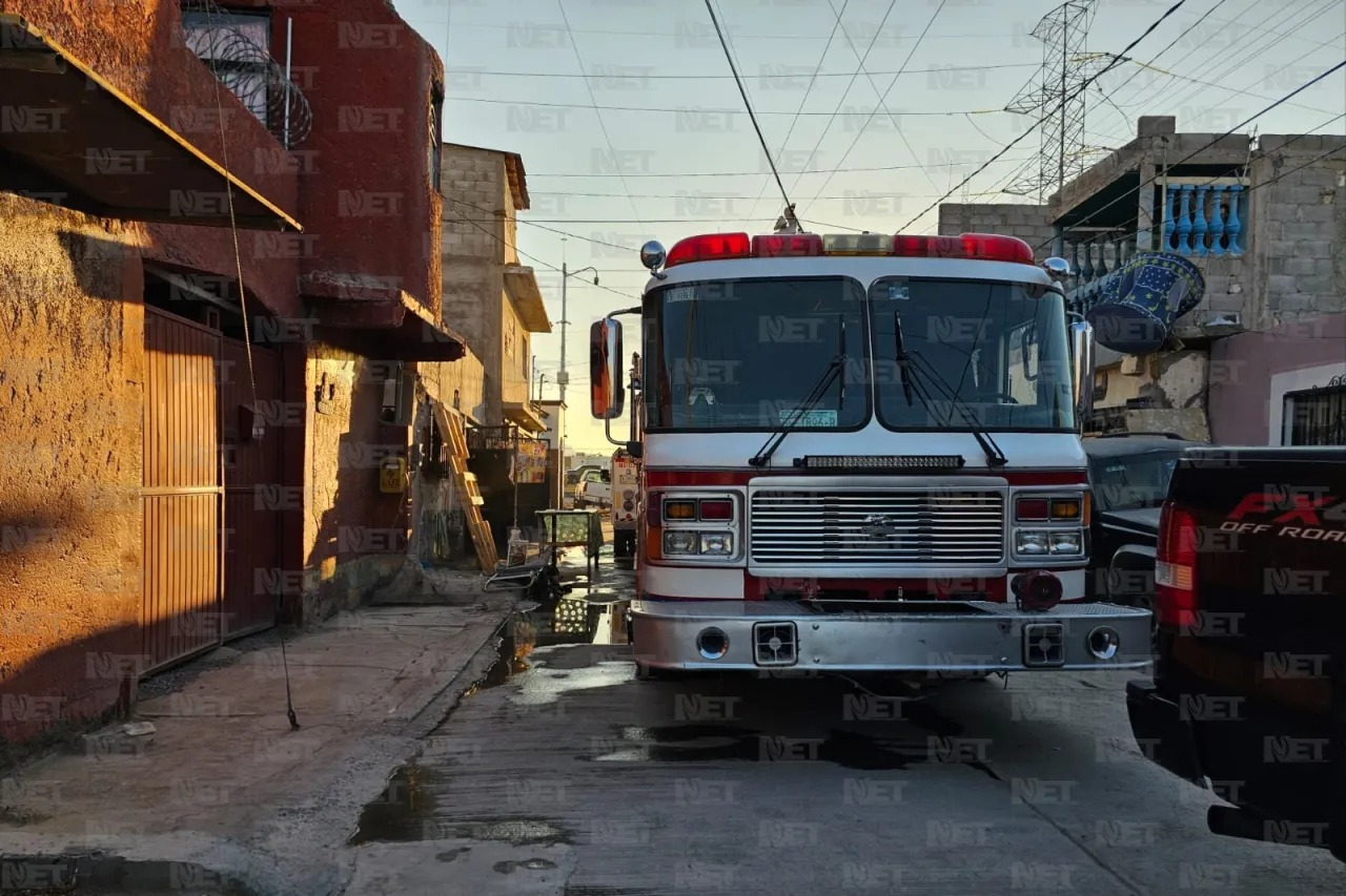 Sofocan incendio en casa de la colonia Lucio Cabañas