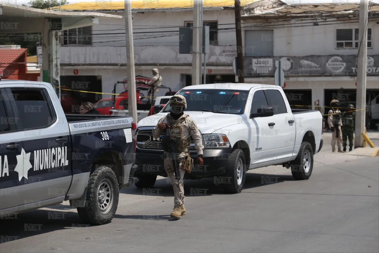 Matan a 3 dentro de tapias en la colonia Azteca