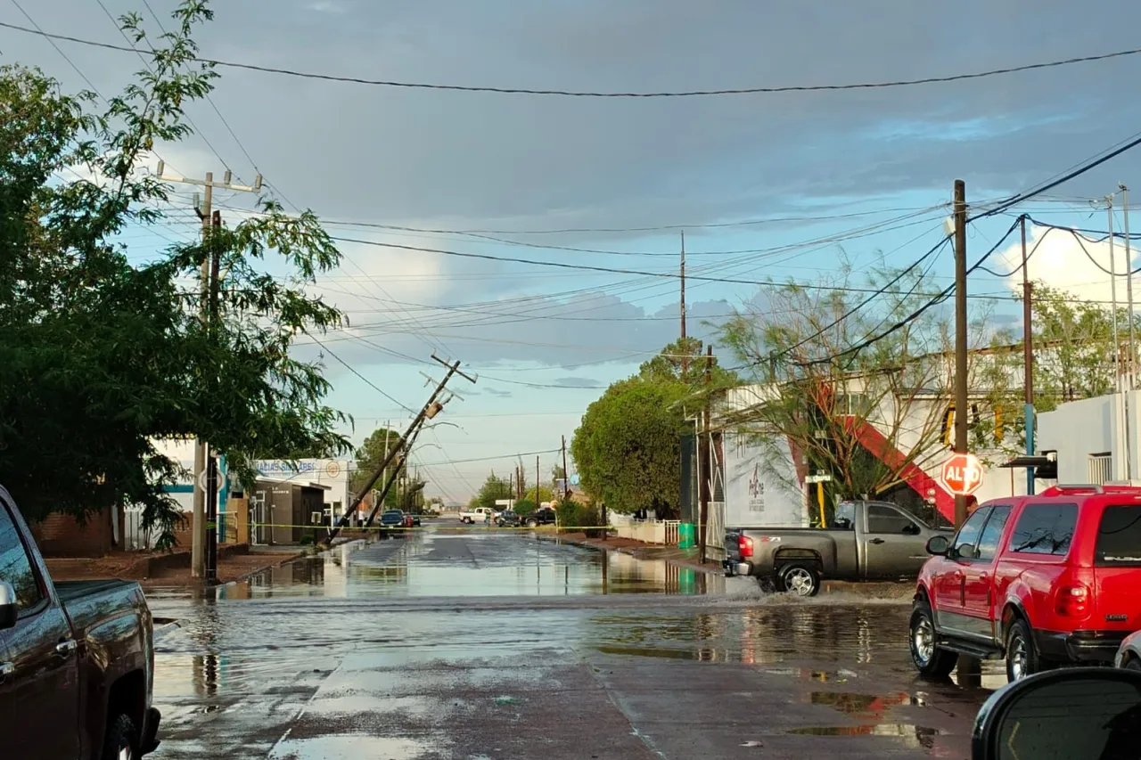 ¿Se inundó tu casa? Dan apoyo de 35 mil pesos a damnificados