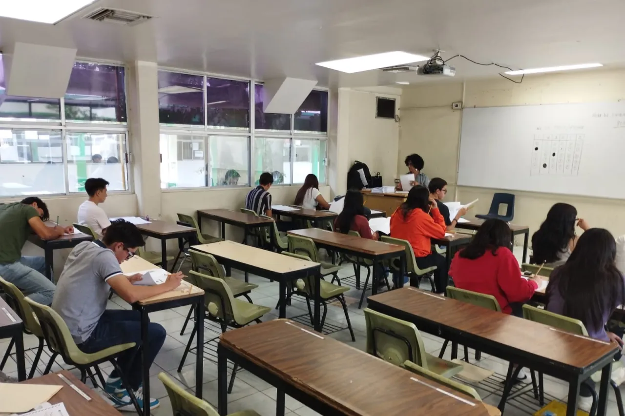 Un gran reto abatir el rezago educativo en Juárez