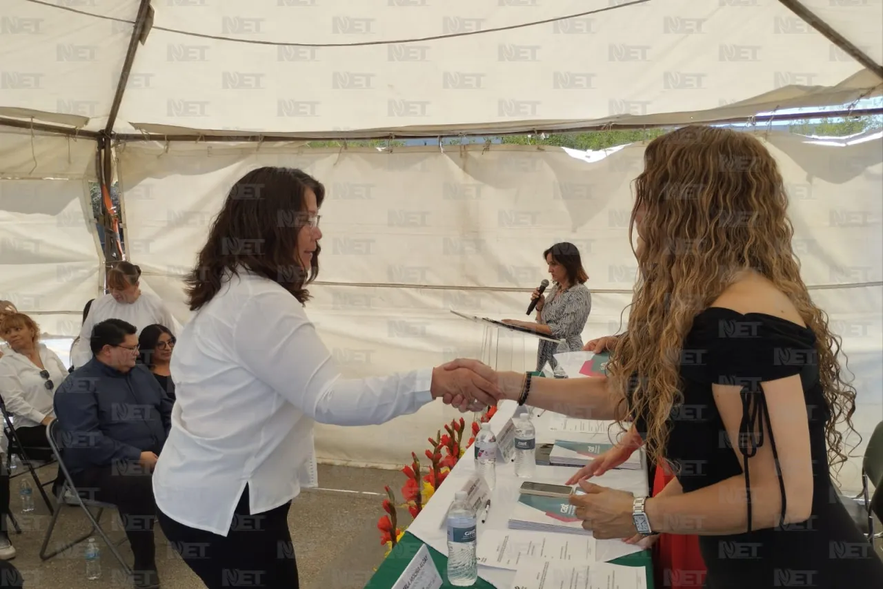 Concluyen 60 mujeres capacitación en tecnologías para el trabajo