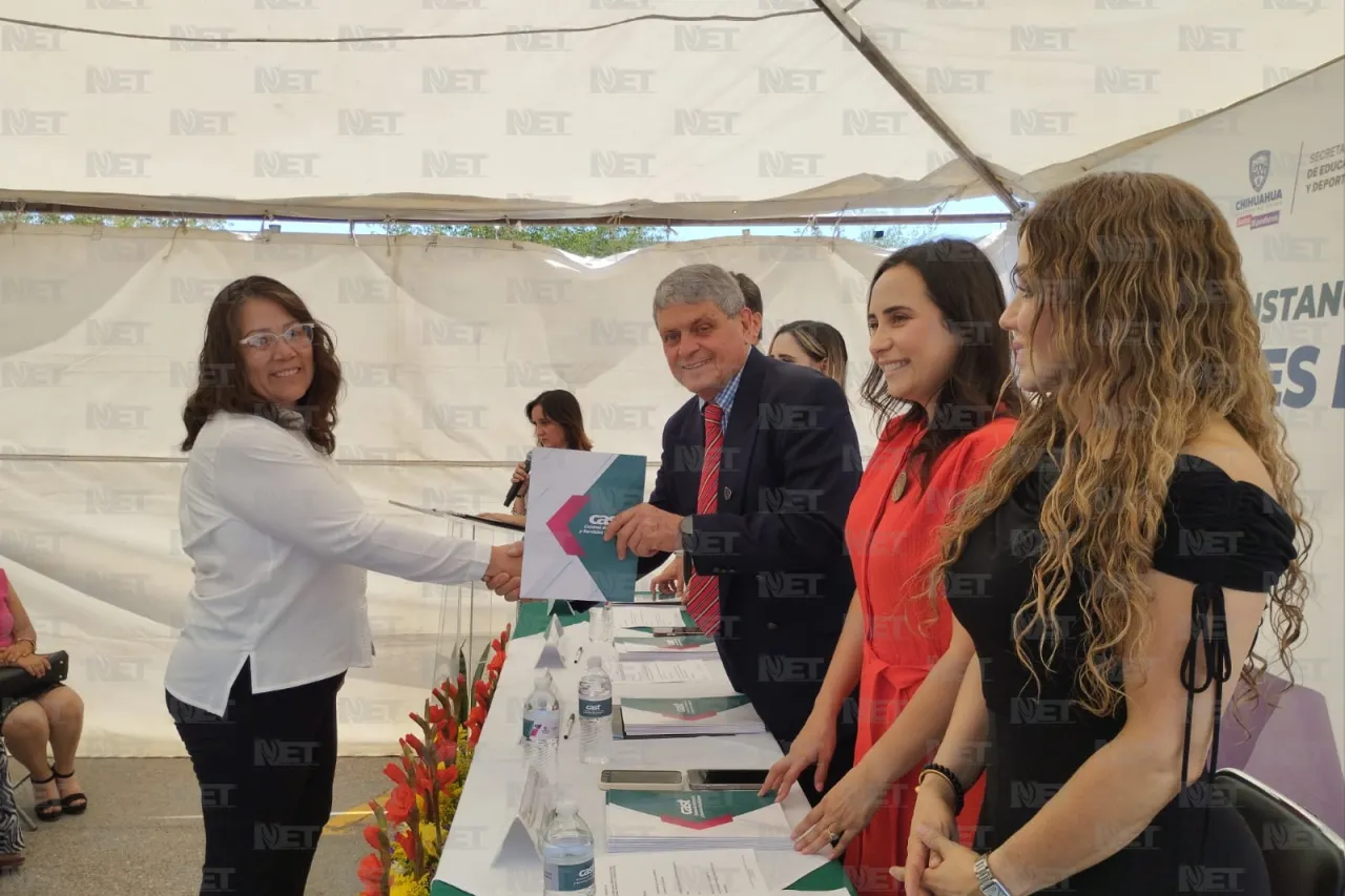 Concluyen 60 mujeres capacitación en tecnologías para el trabajo