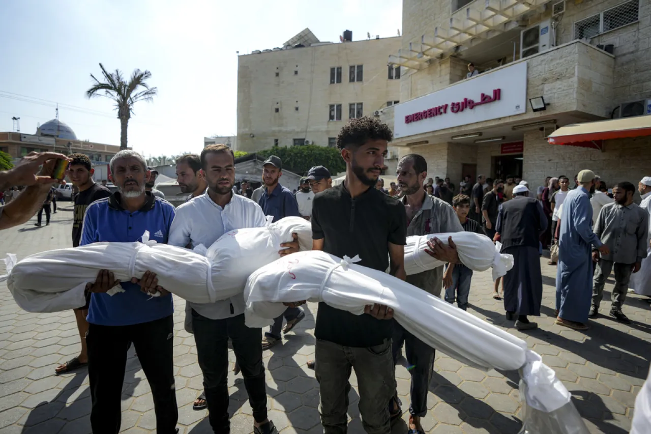 Ataque de Israel en el sur de Gaza deja 71 muertos