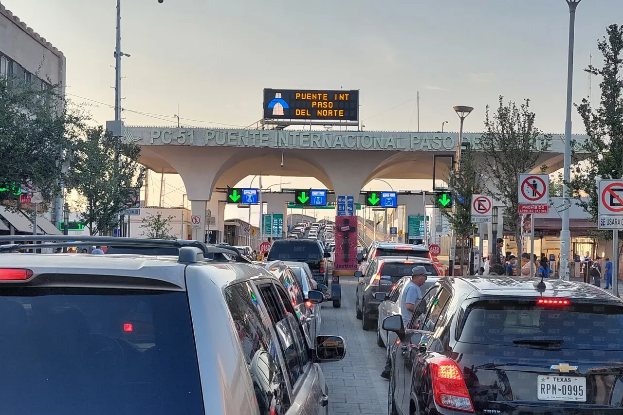 Tiempos de espera de alrededor de una hora en puentes