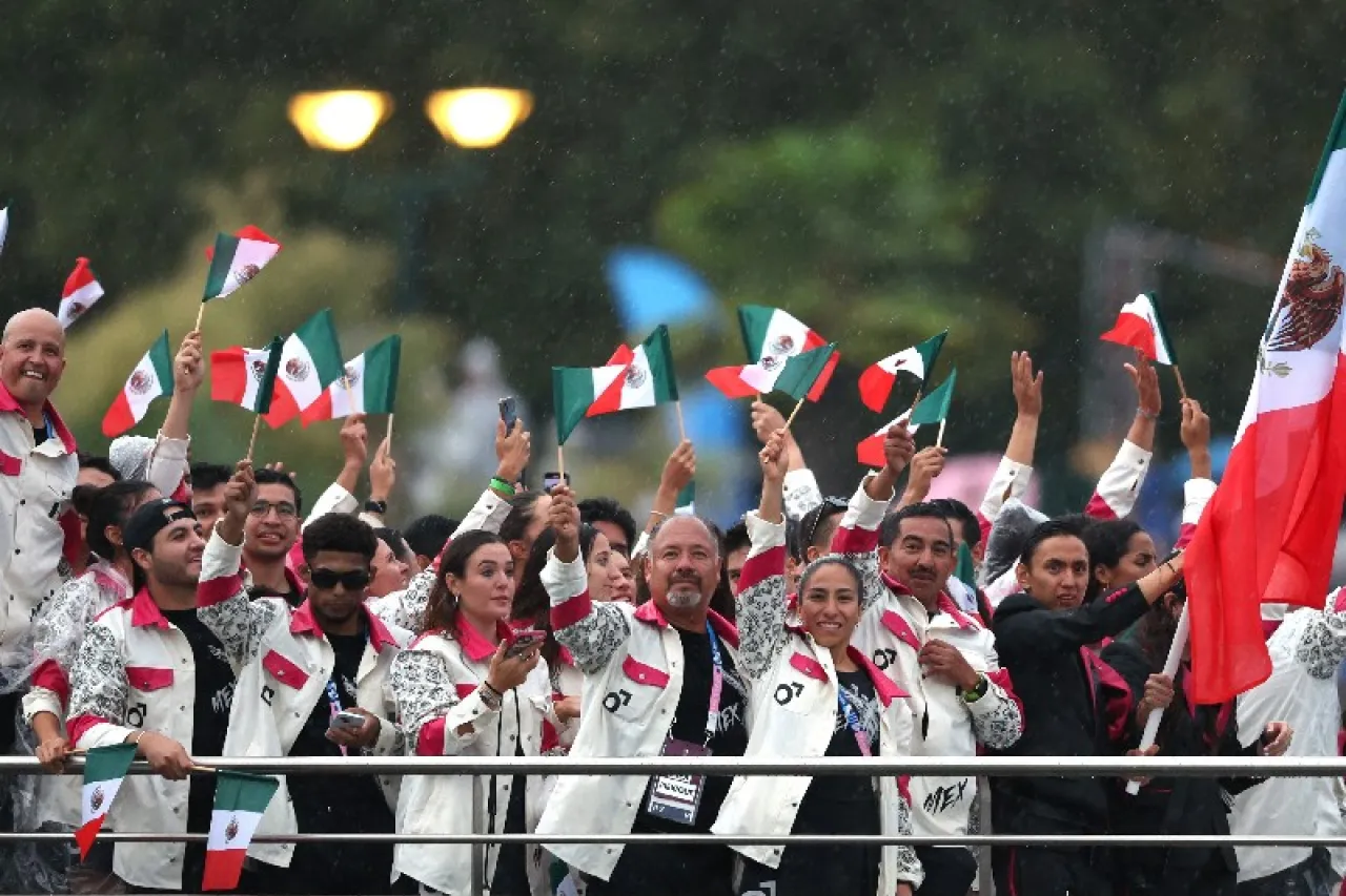 Vídeo: Así desfiló México en la inauguración de París 2024