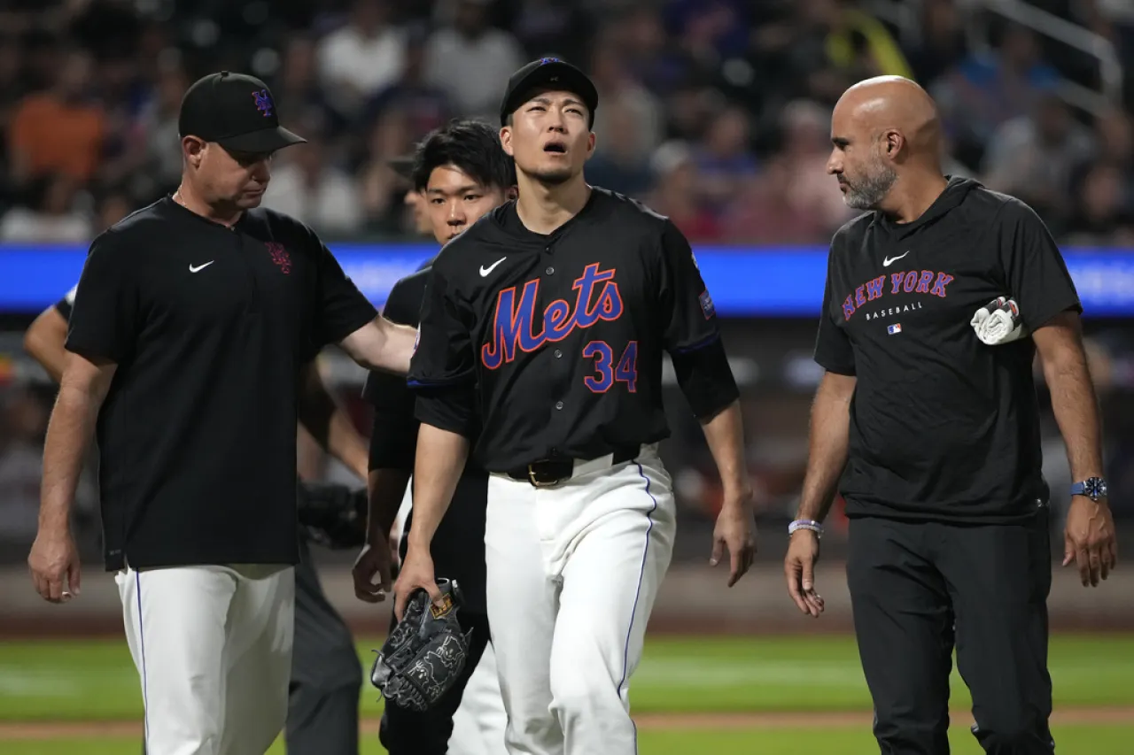 Mets rebasan a Bravos en el comodín de la Nacional