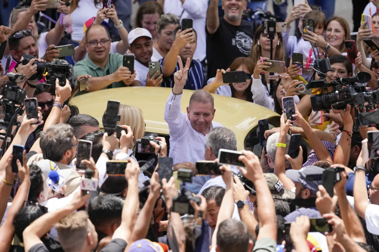 Llama oposición en Venezuela a defender el voto