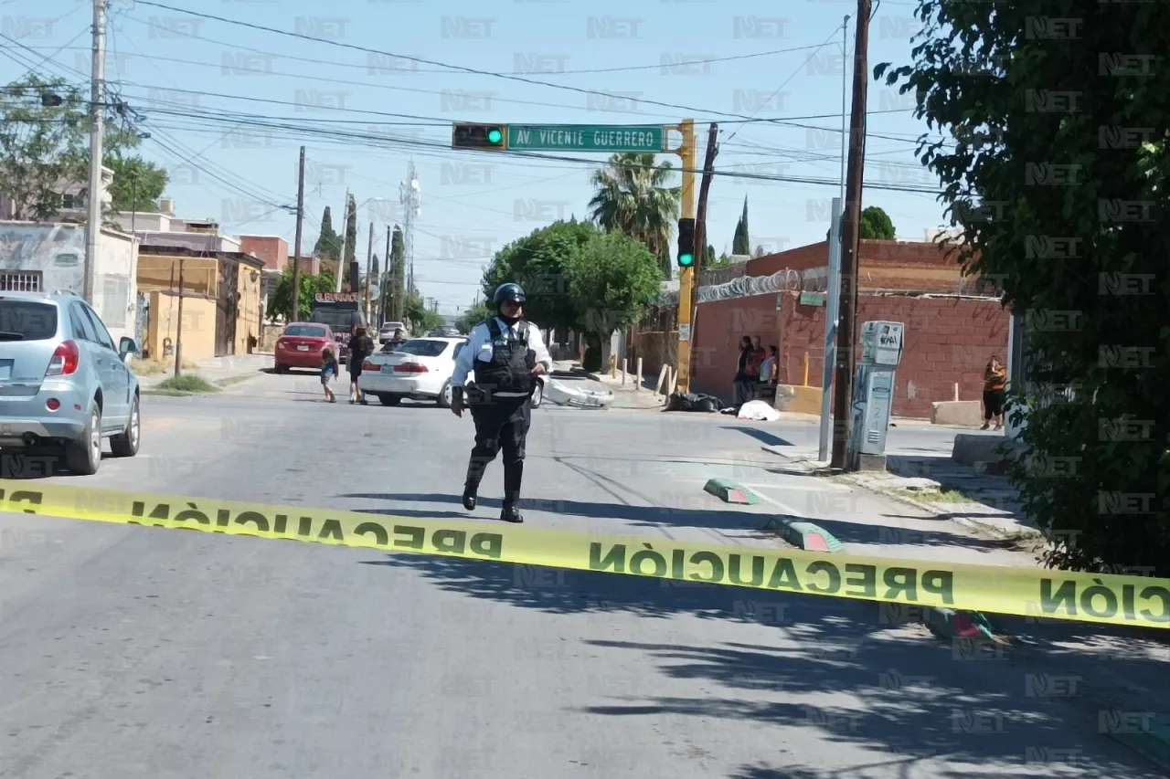 Fallece joven 'biker' en la Vicente tras chocar contra auto