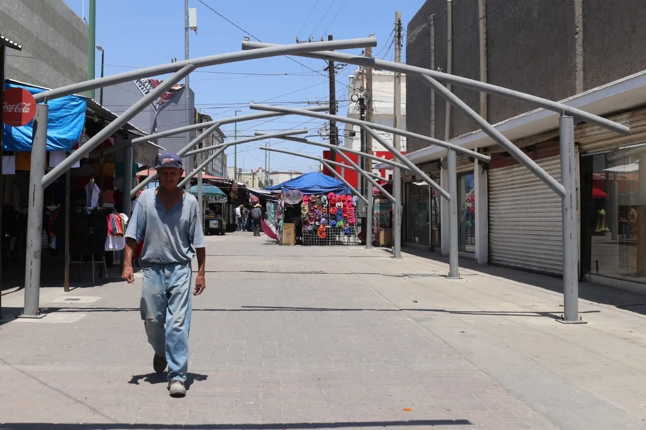 Tienen obras del Centro de Juárez un 75% de avance