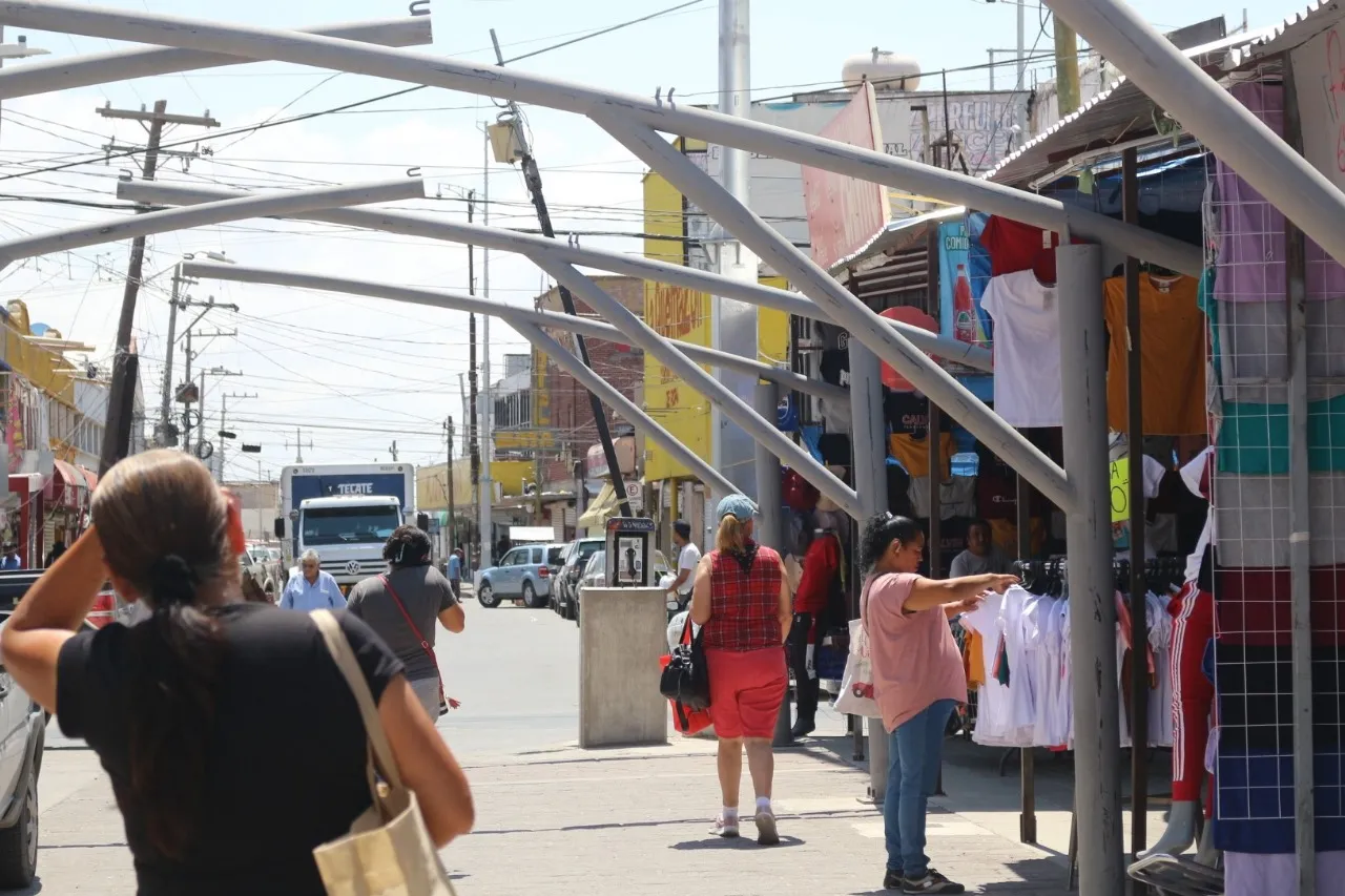 Tienen obras del Centro de Juárez un 75% de avance