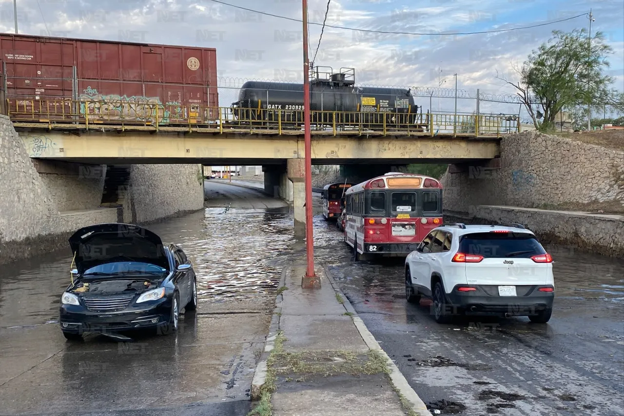 Fotos: Se vuelve a inundar paso a desnivel de la Insurgentes