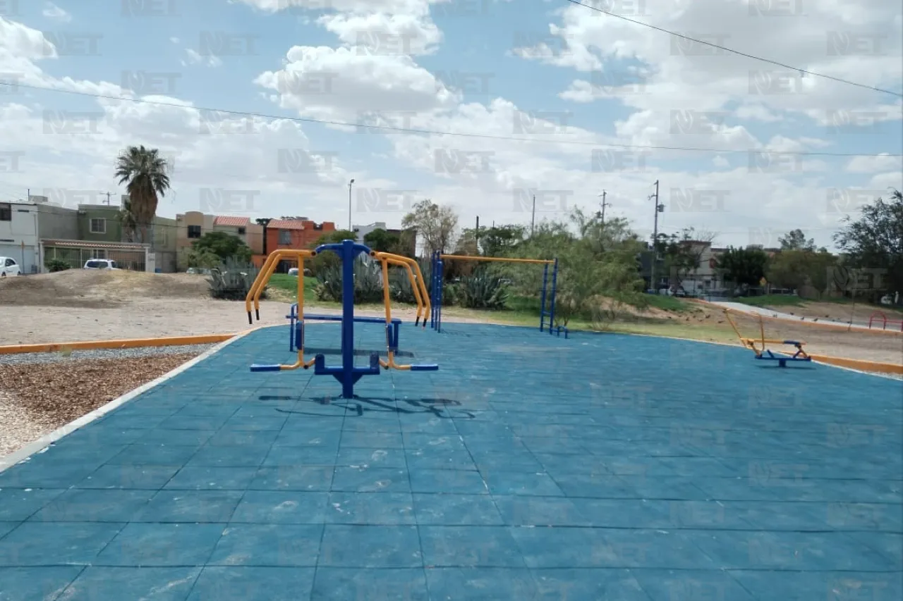 Vecinos de Jardines del Valle disfrutan de un parque renovado