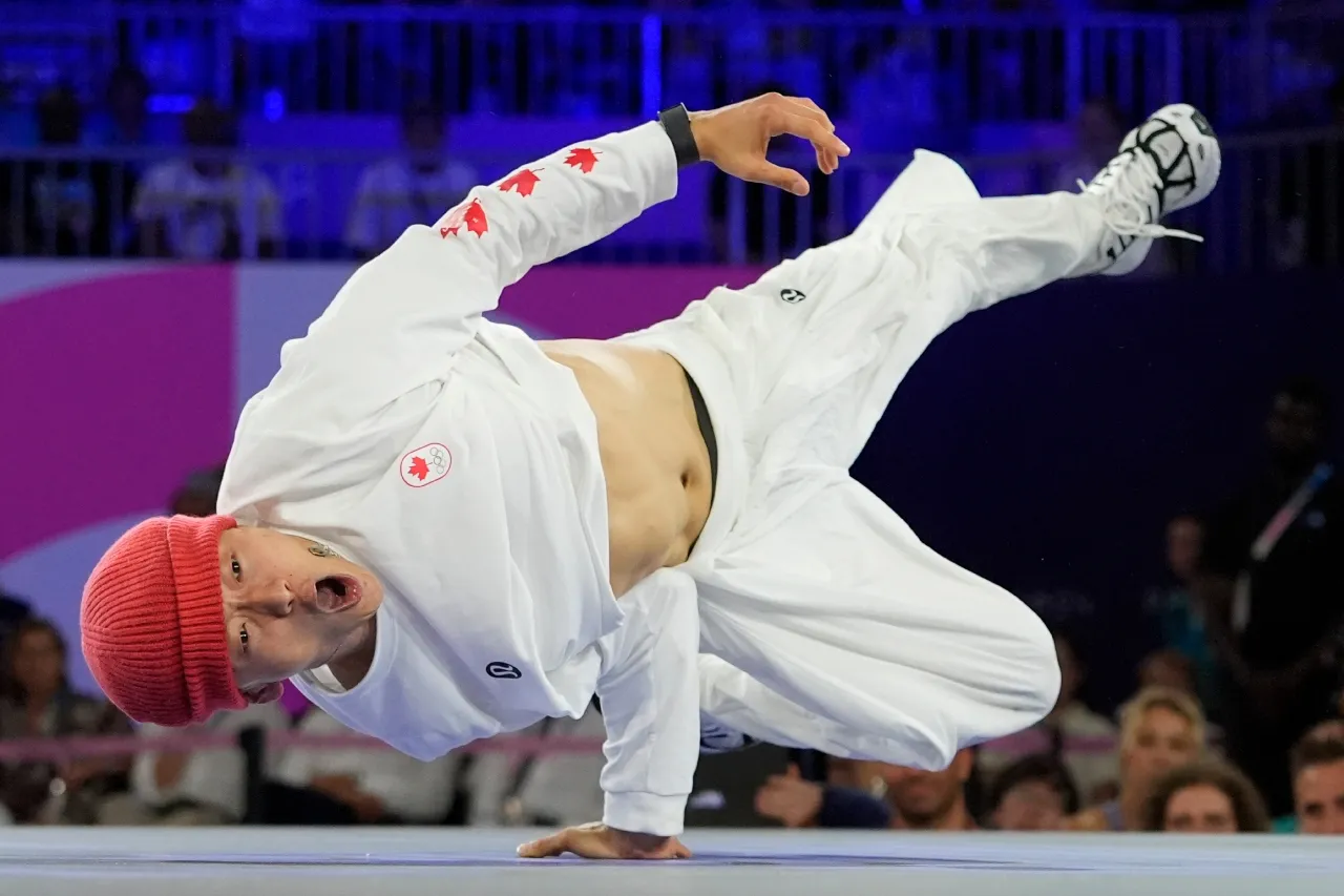 El b-boy canadiense Phil Wizard se lleva el oro en la final olímpica