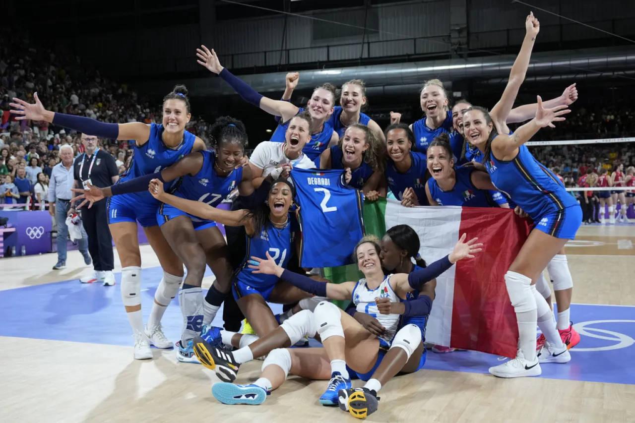 L’Italia batte gli USA e conquista l’oro nel volley femminile