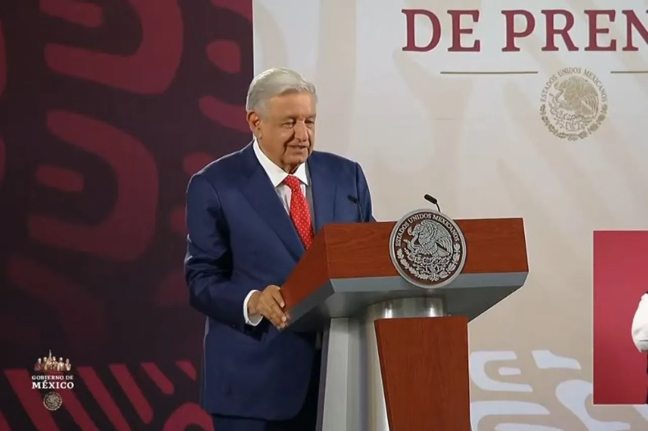 Intento de detener a Javier Corral es por diferencias políticas: AMLO