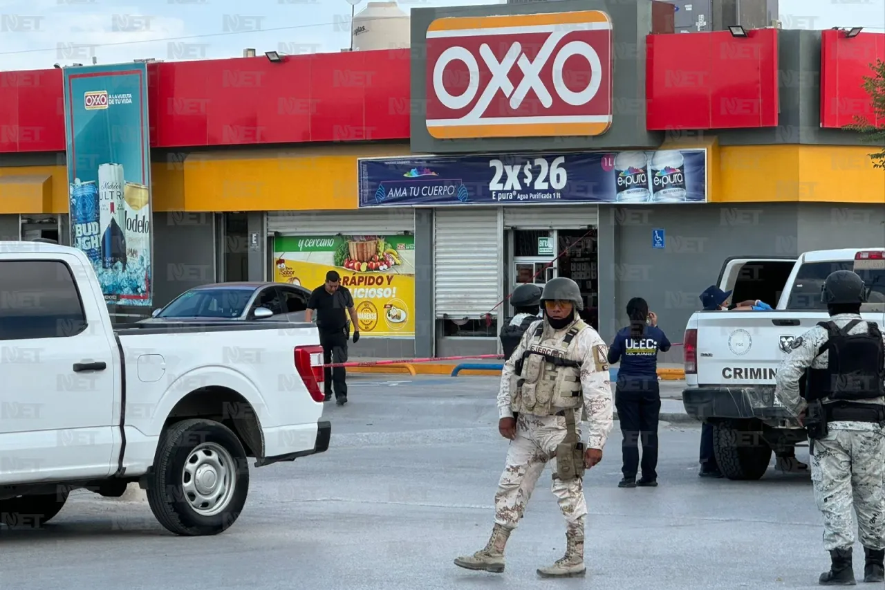 Pistolero entra a Oxxo de la Olivia Espinoza y dispara contra víctima