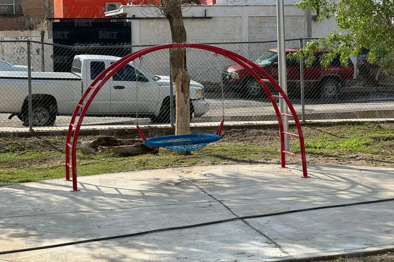 Reciben vecinos rehabilitación del parque Los Venados