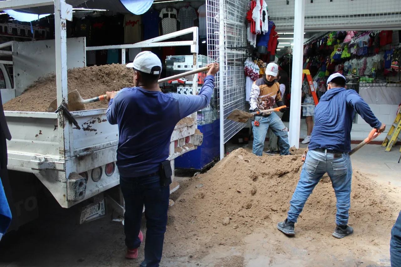 Corresponde a Municipio conciliar obras con comerciantes del Centro