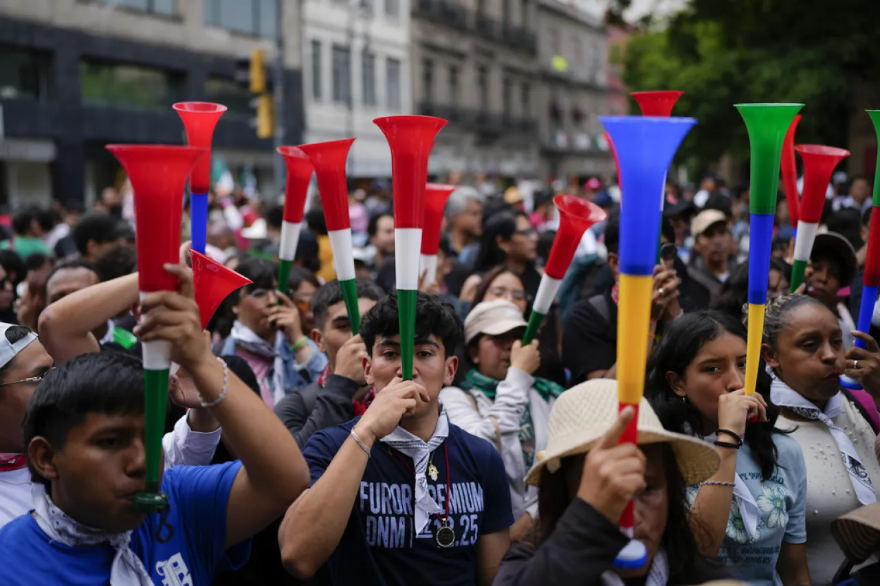 Iniciativa de reforma judicial va dirigida a empresas extranjeras: AMLO