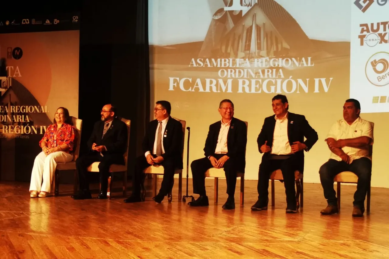 Inicia cuarta asamblea de arquitectos en el INBA