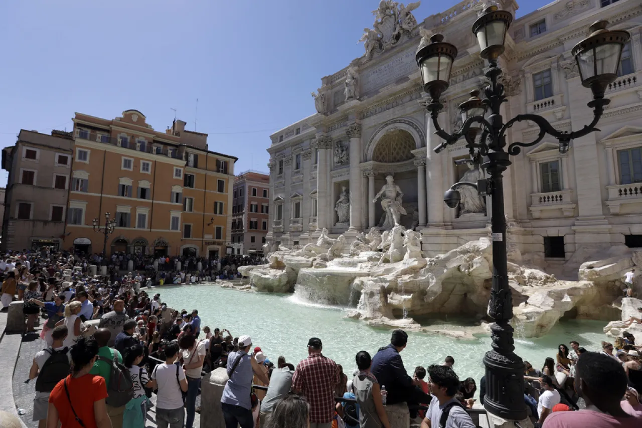 Pedir un deseo en la Fontana de Trevi ¡Prepárate para pagar más!