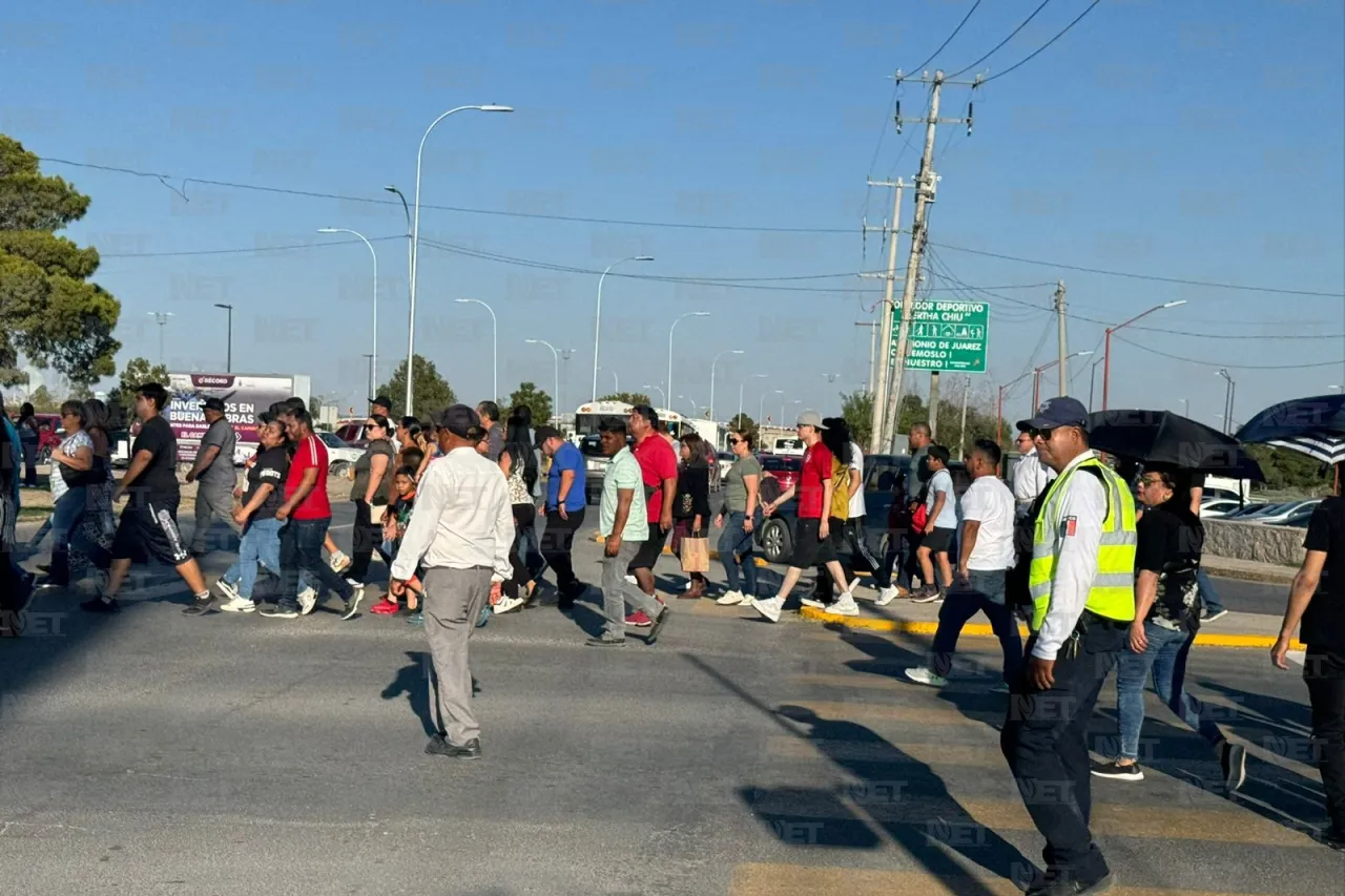 Aumenta tráfico frente a la X por informe de alcalde