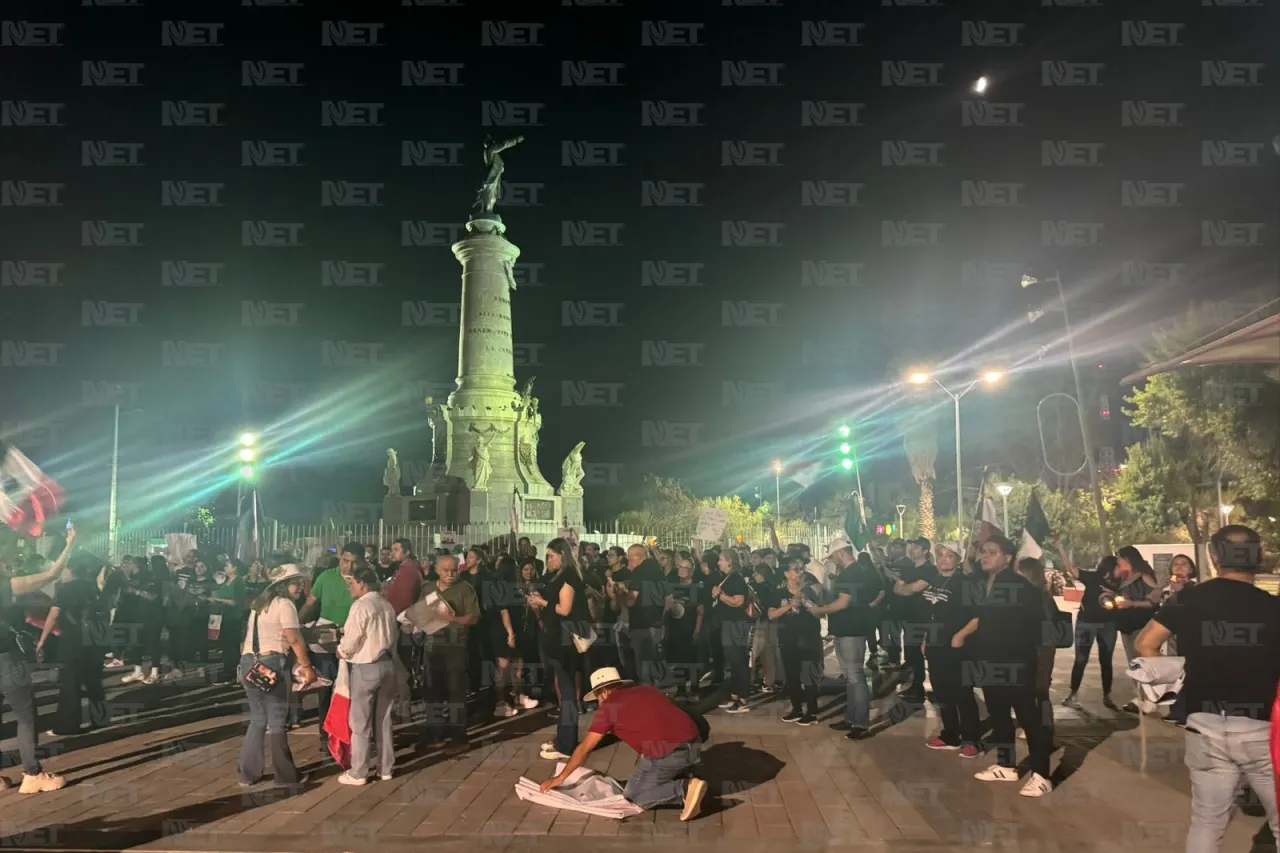 Marchan en defensa del Poder Judicial de la Federación