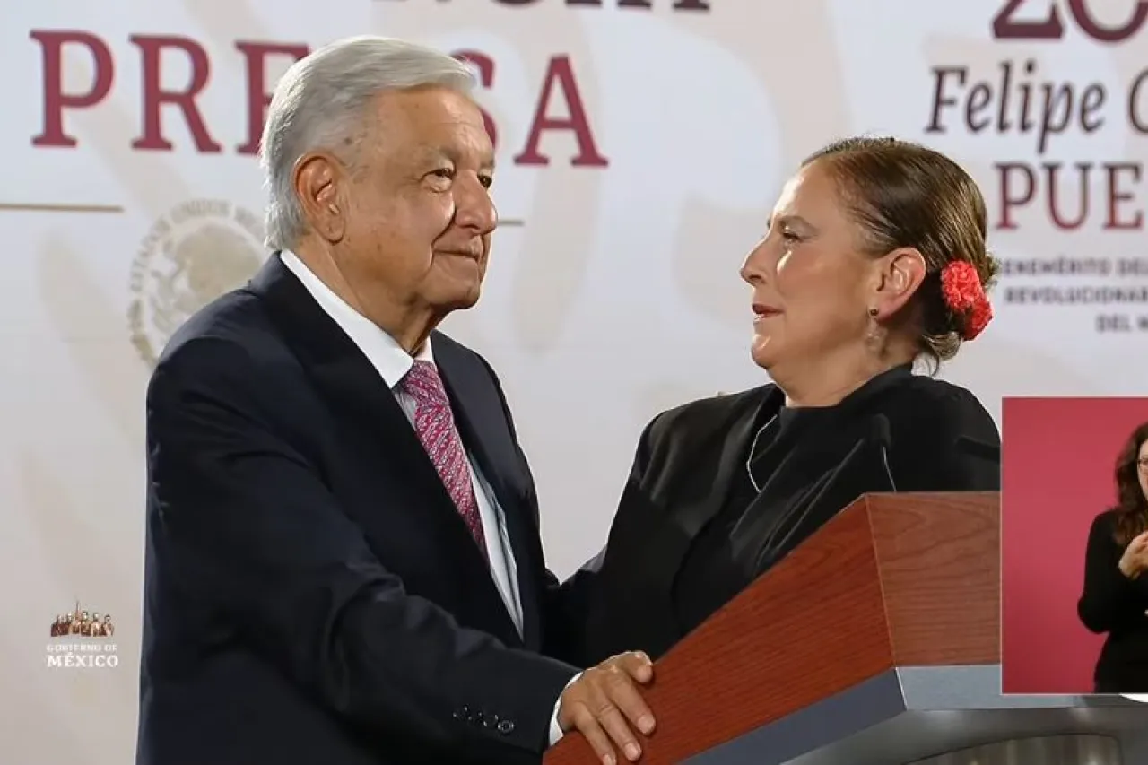 Beatriz me ha ayudado mucho en esta travesía: AMLO