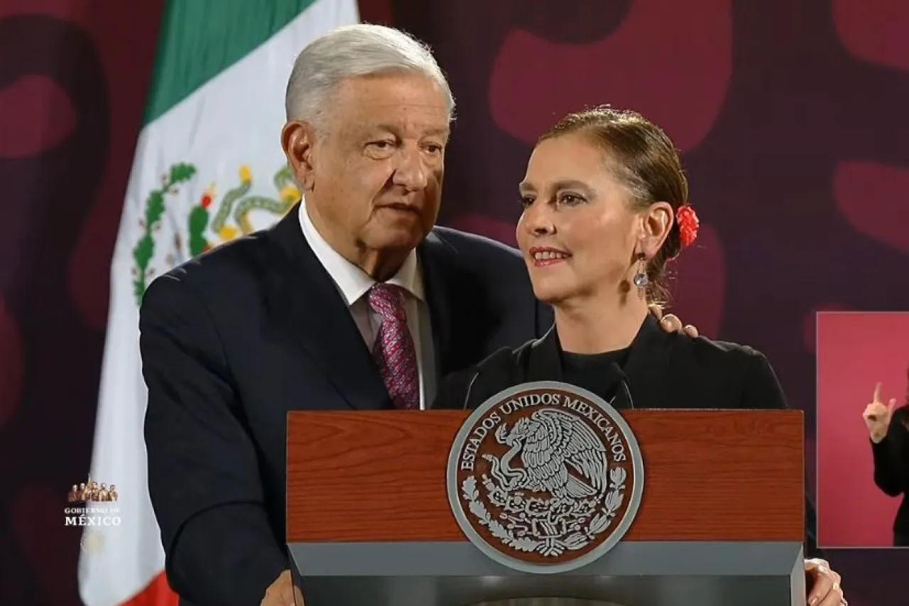 Beatriz me ha ayudado mucho en esta travesía: AMLO