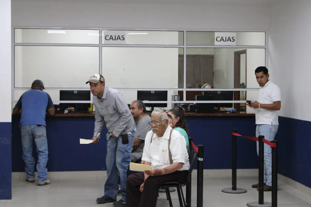 Suspenderá Vialidad atención al público el lunes