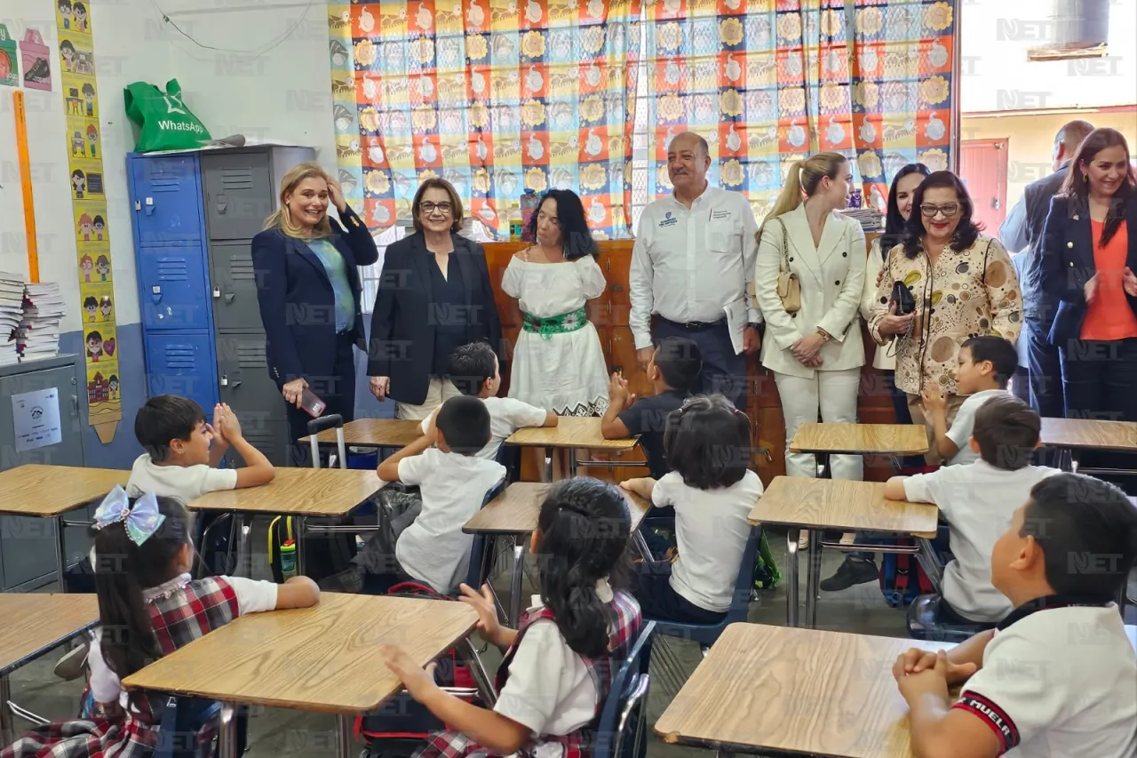 Supervisa Maru programa de comedor en escuela de Infonavit Juárez Nuevo