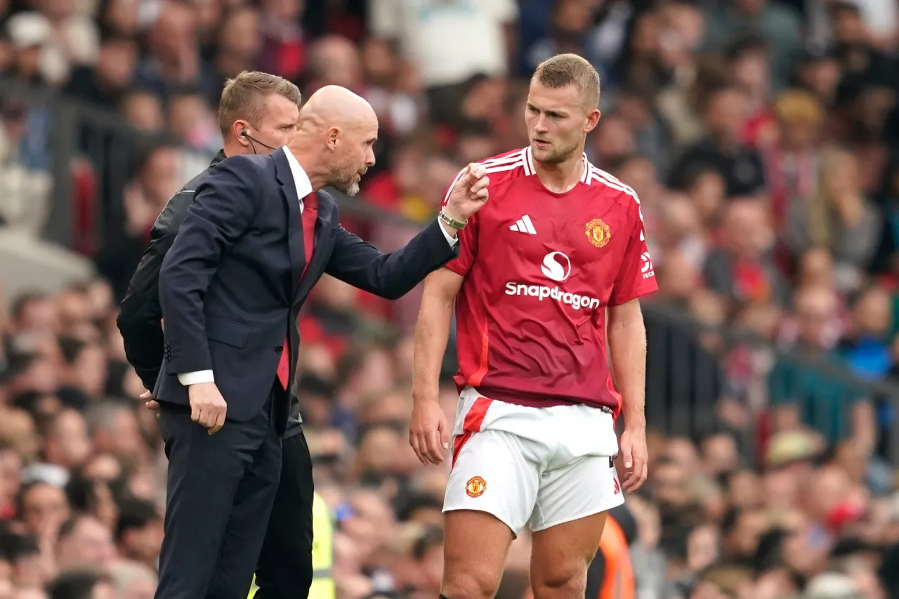 Ten Hag no se inmuta tras las críticas de Cristiano por el mal paso del United