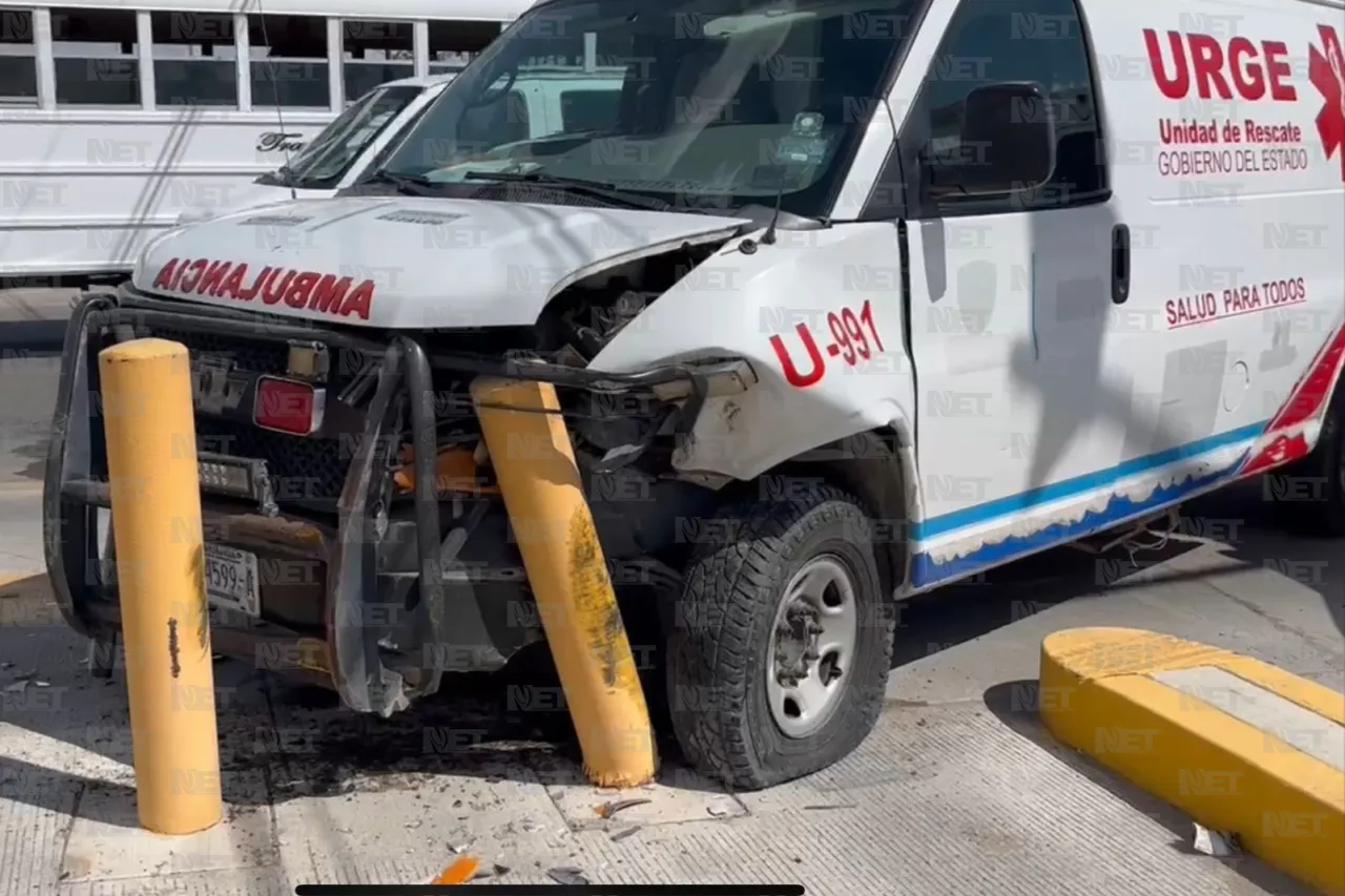 Dos choques de ambulancias, suman más de cinco heridos