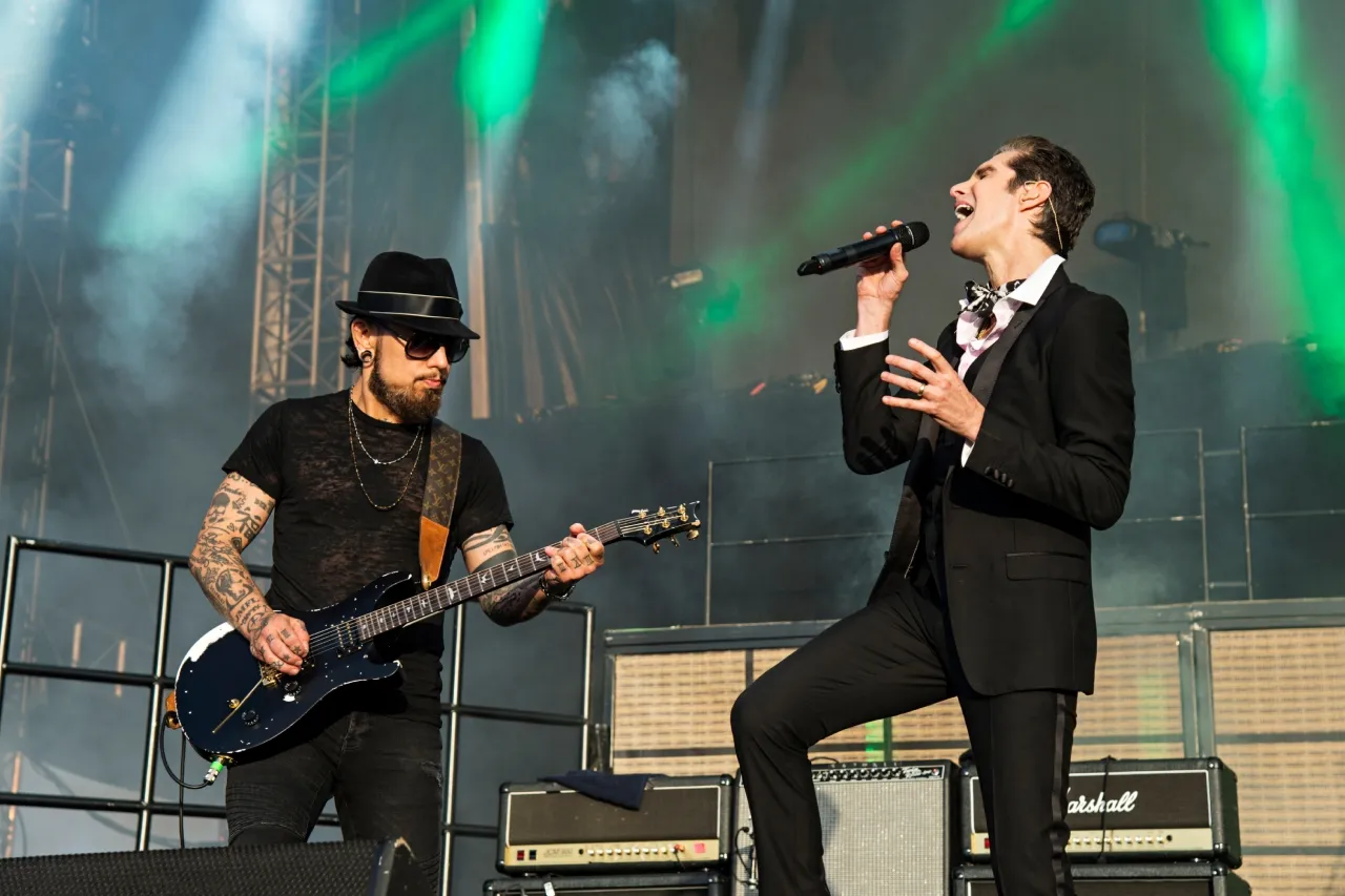 Pelea entre miembros de Jane's Addiction fue a causa de animosidades