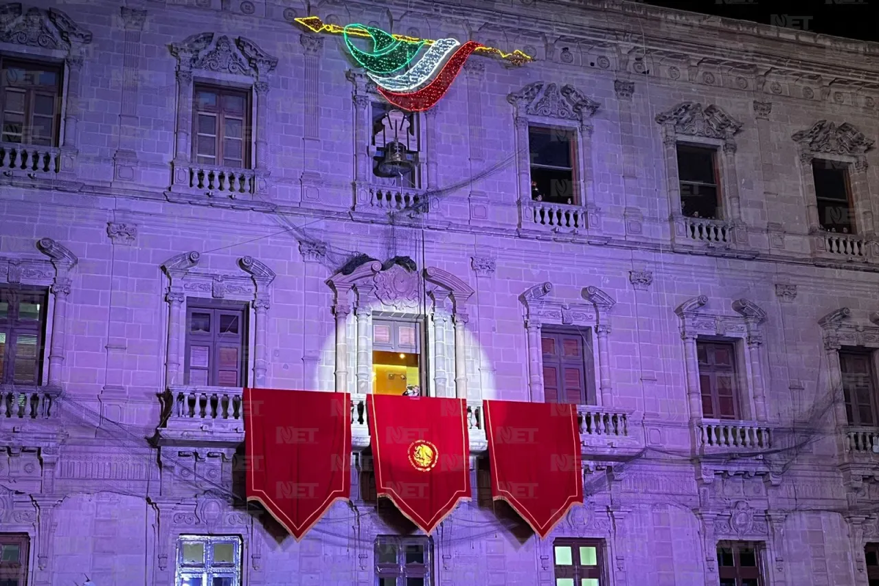 Fiesta de luces y colores tras el Grito de Independencia