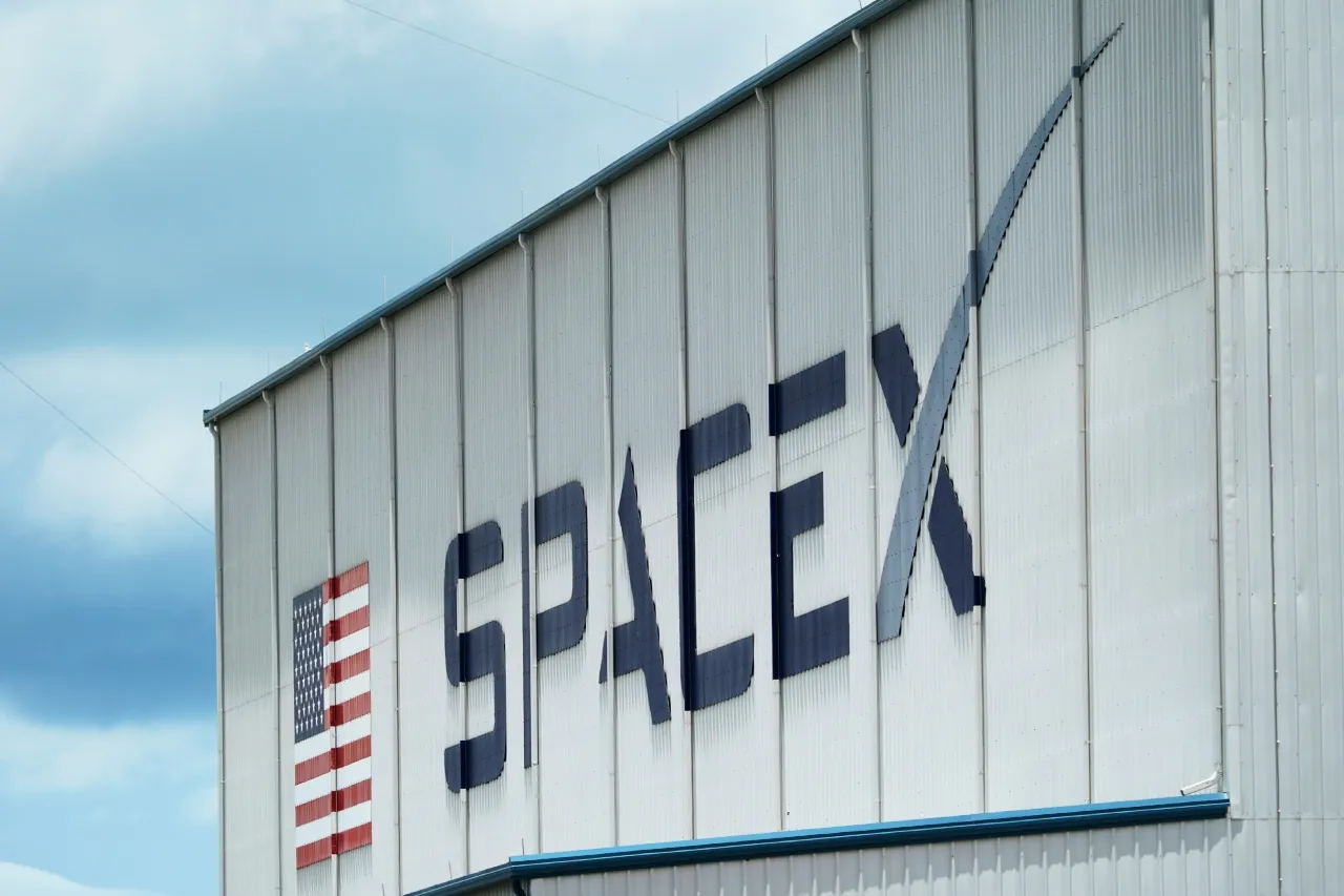 SpaceX enfrenta multa de 633 md por supuestas infracciones de seguridad