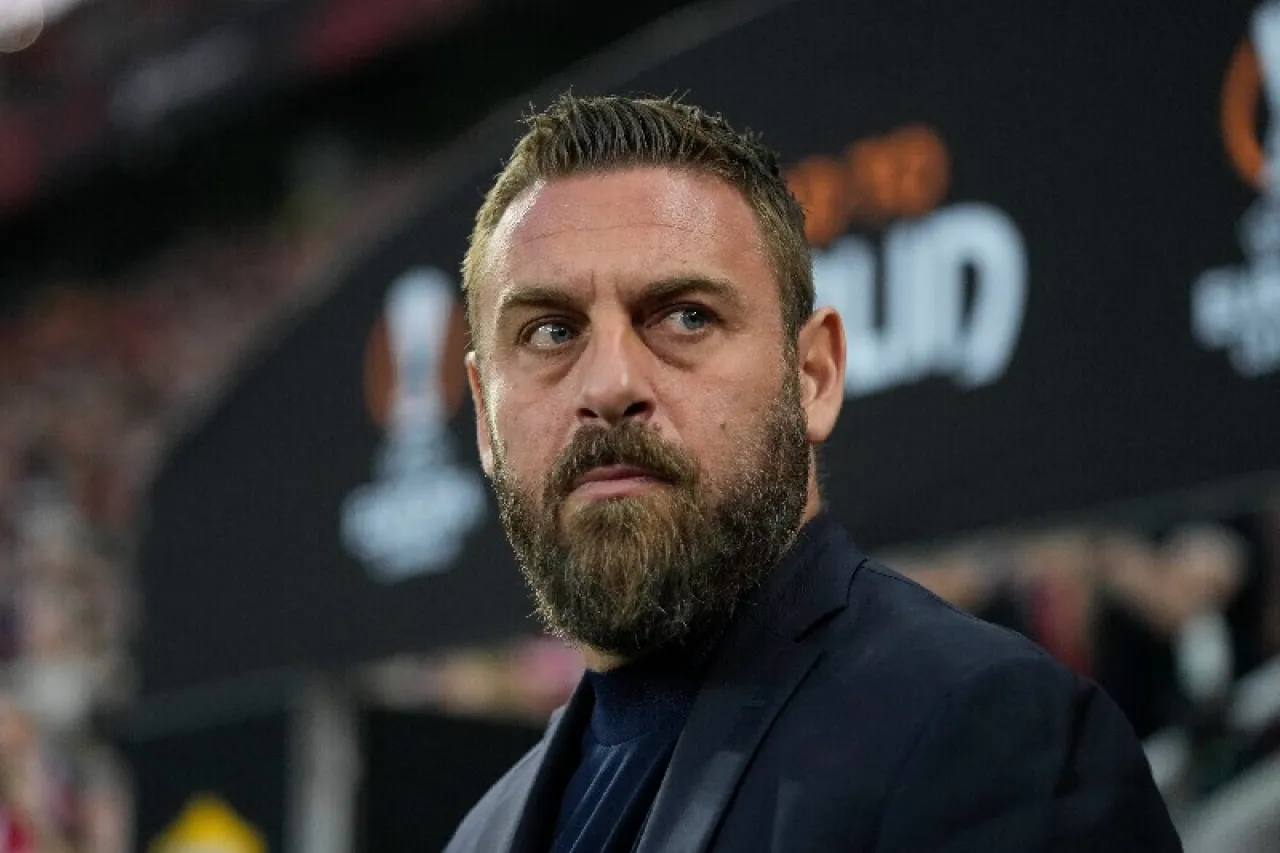 La Roma corre a Daniele De Rossi tras arranque sin victorias