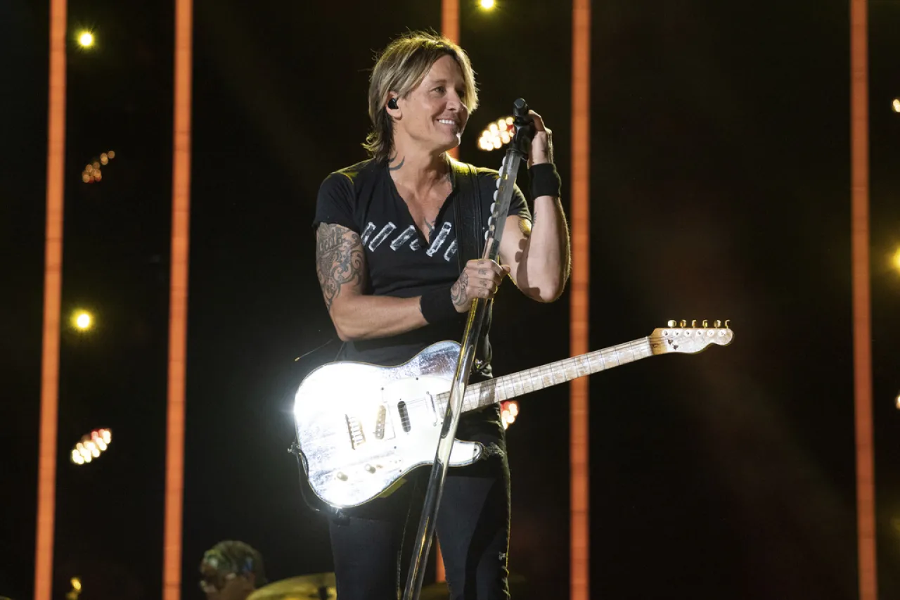 Keith Urban: 'High' trata sobre el orden y el caos