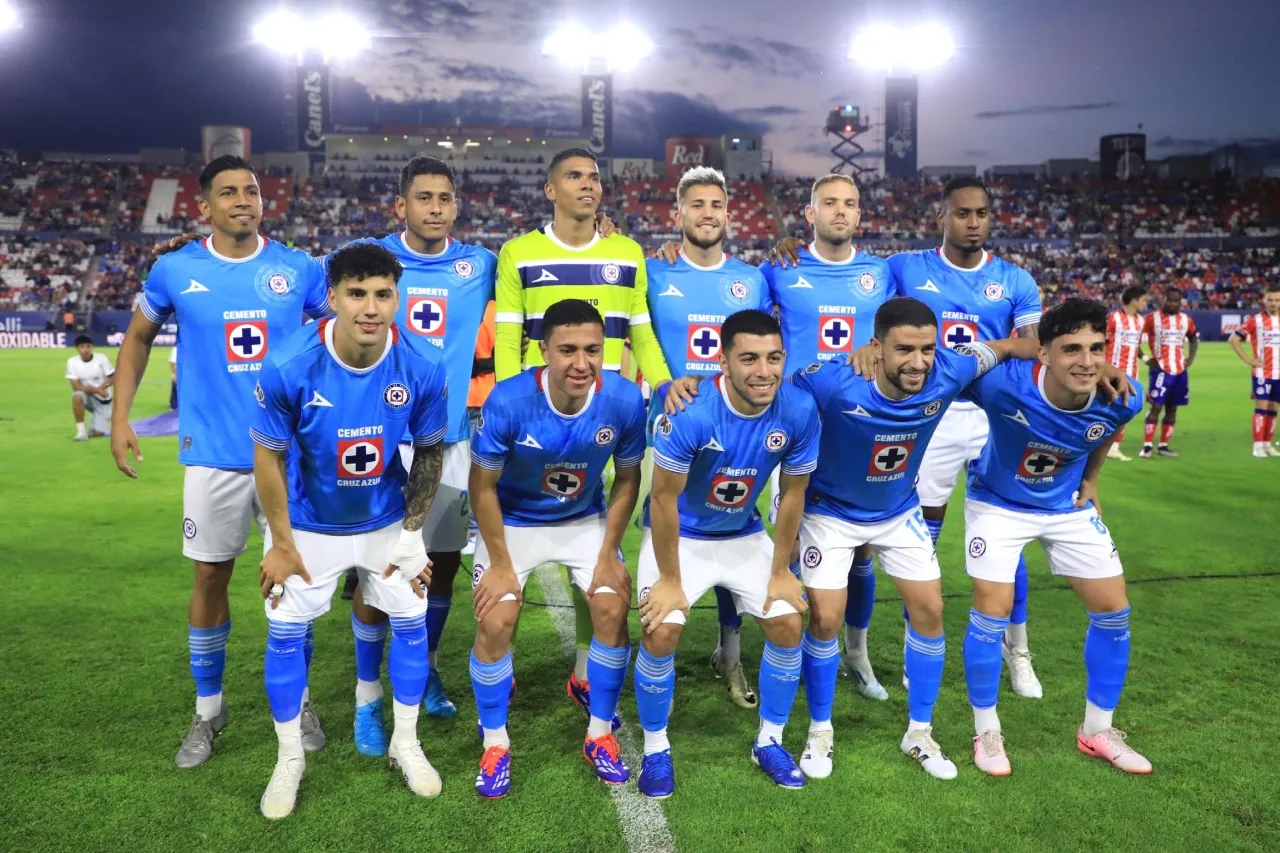 Cruz Azul da vuelta a la página tras perder el invicto y se concentra en Chivas