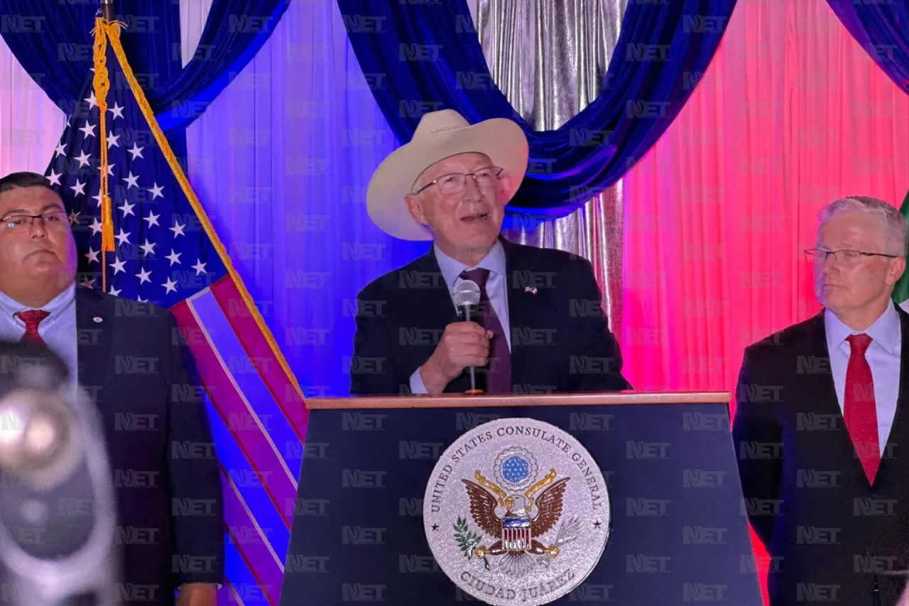 Viva Juárez, Viva El Paso: Ken Salazar