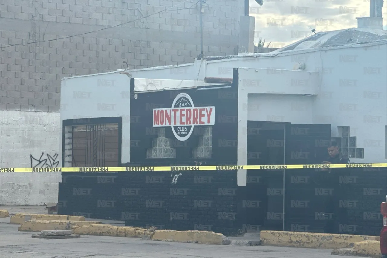 Asesinan a mujer al interior de bar