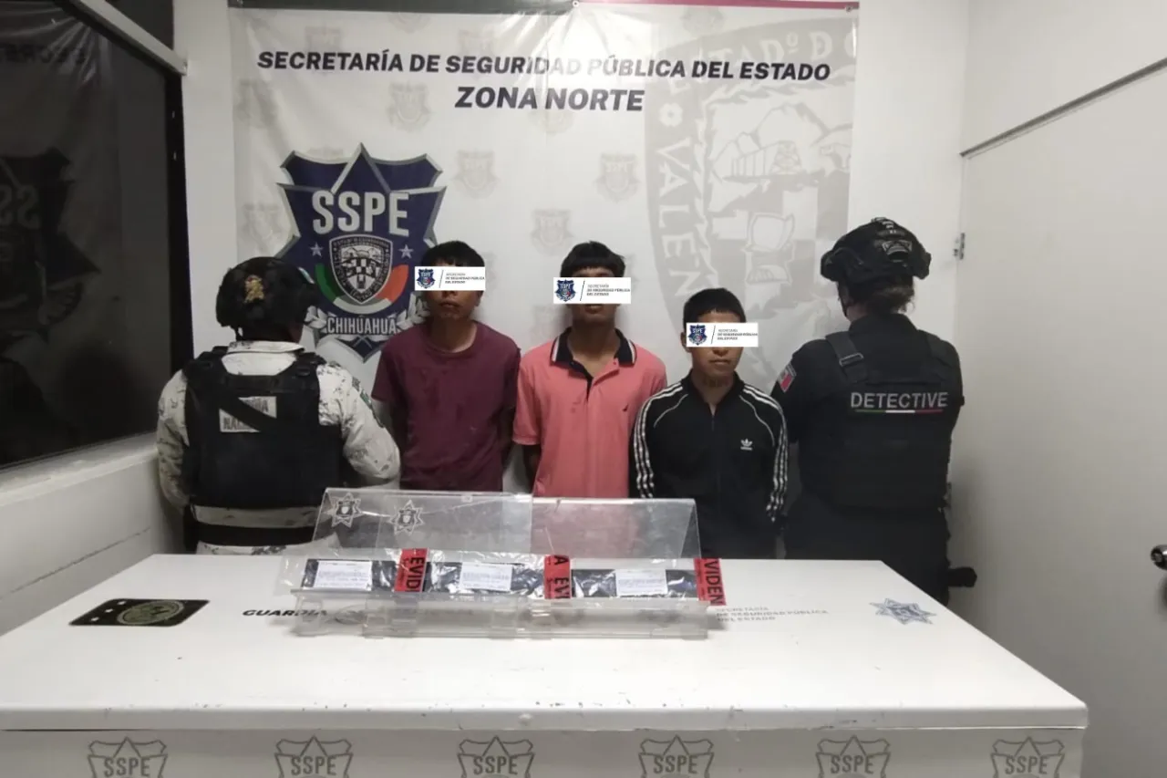 Detienen a tres sujetos con droga; dos podrían estar ligados a homicidio