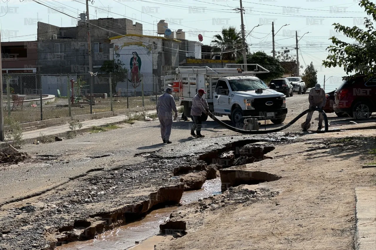 Atiende JMAS fuga de agua en Campestre Virreyes