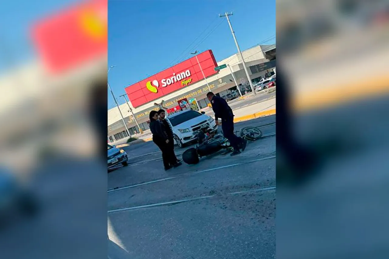 Chocan a ‘biker’ en la avenida Sanders