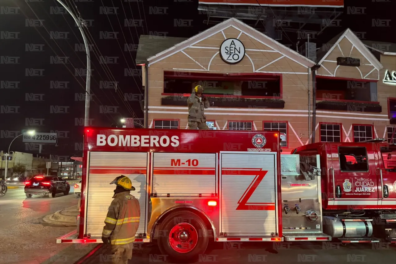 Problemas en la cocina les causa incendio en el bar Asenzo