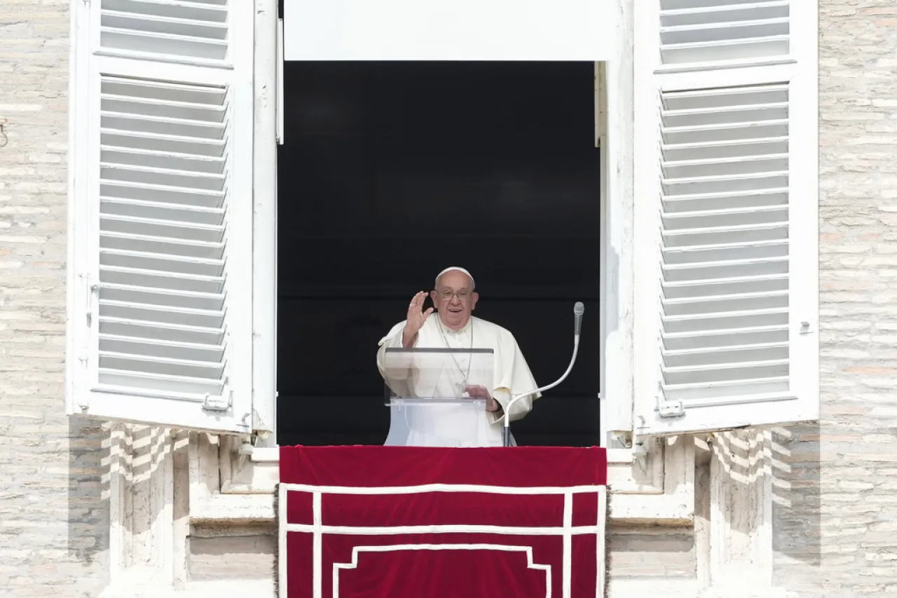 El papa Francisco cancela audiencias por enfermedad