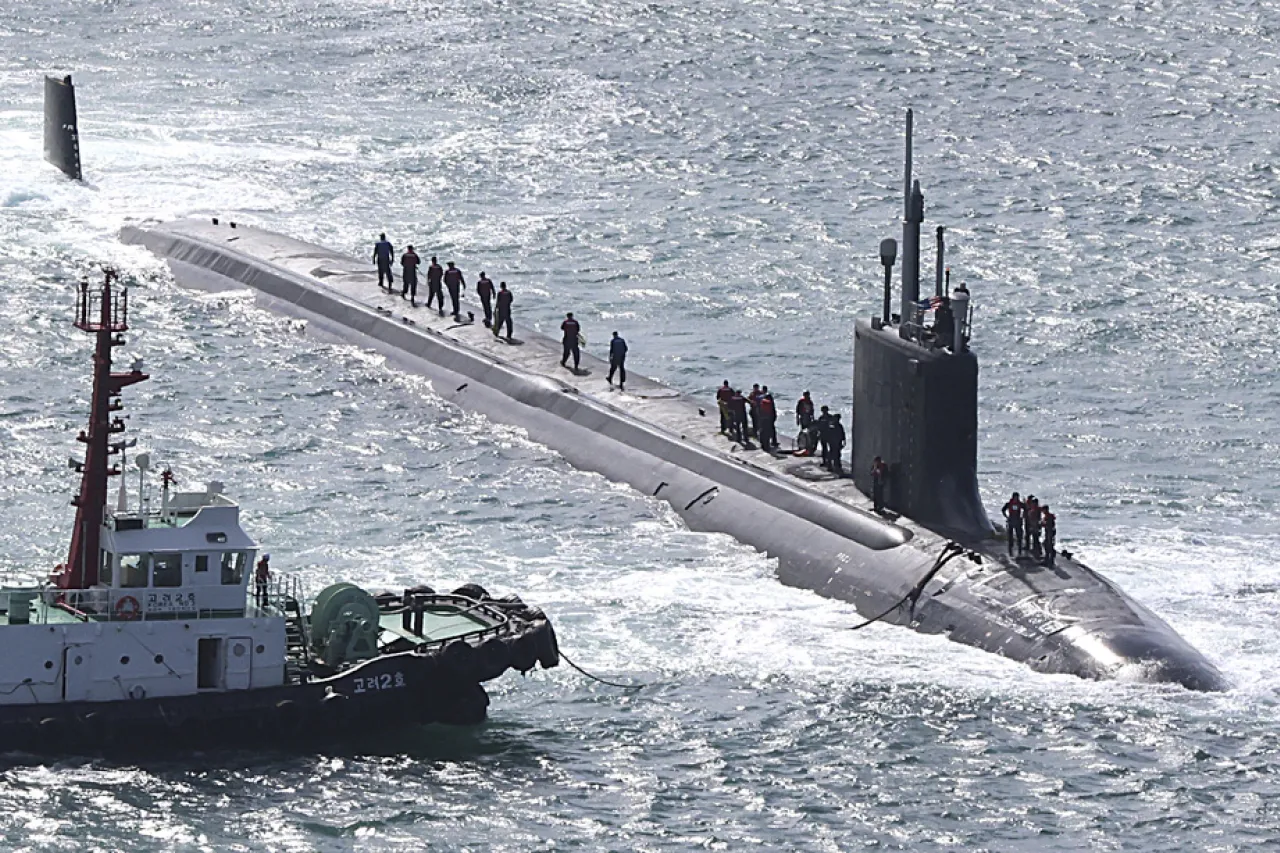 Corea del Norte promete responder a la visita de  submarino estadunidense