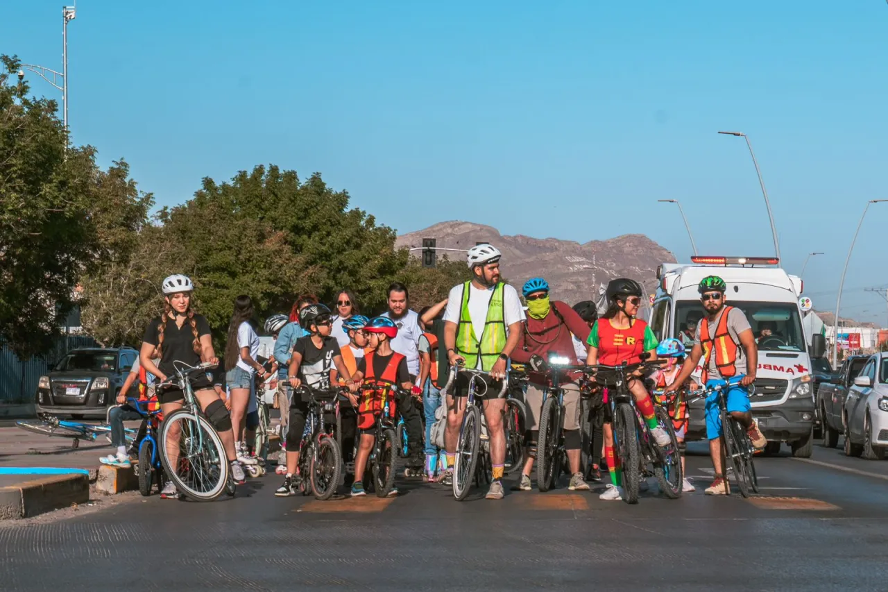 Rodada del Critical Mass incluirá pinta de urbanismo táctico